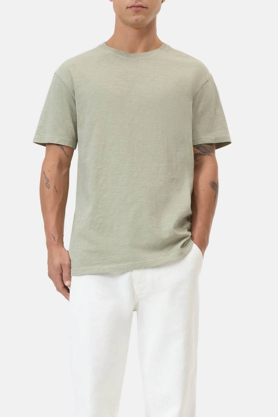 NEW CLOSED organic cotton classic slub short sleeve t-shirt in lichen green